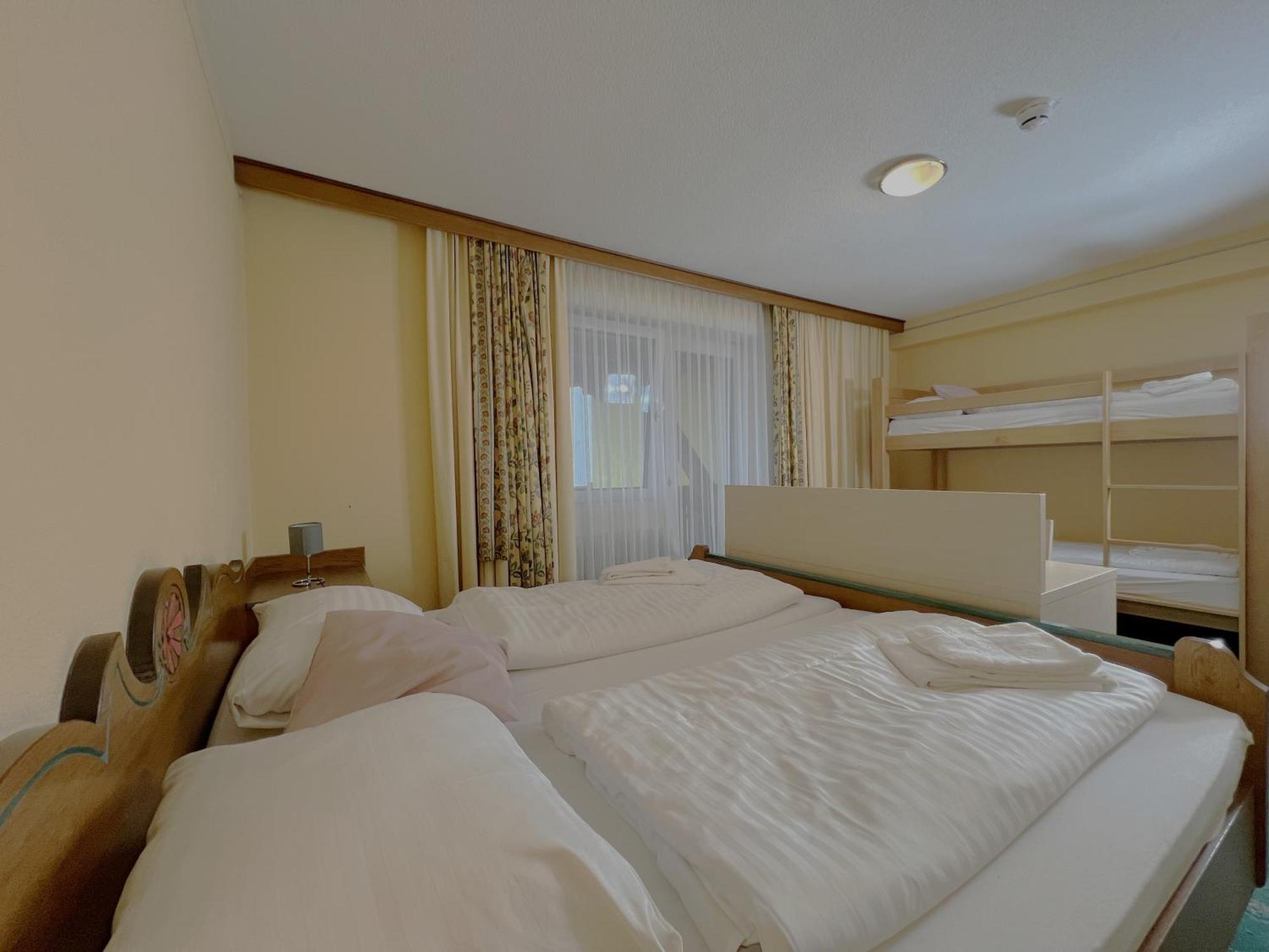 Mountain Hostel Ramsau am Dachstein Bagian luar foto