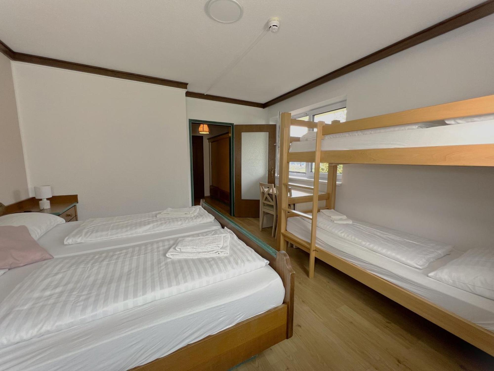 Mountain Hostel Ramsau am Dachstein Bagian luar foto