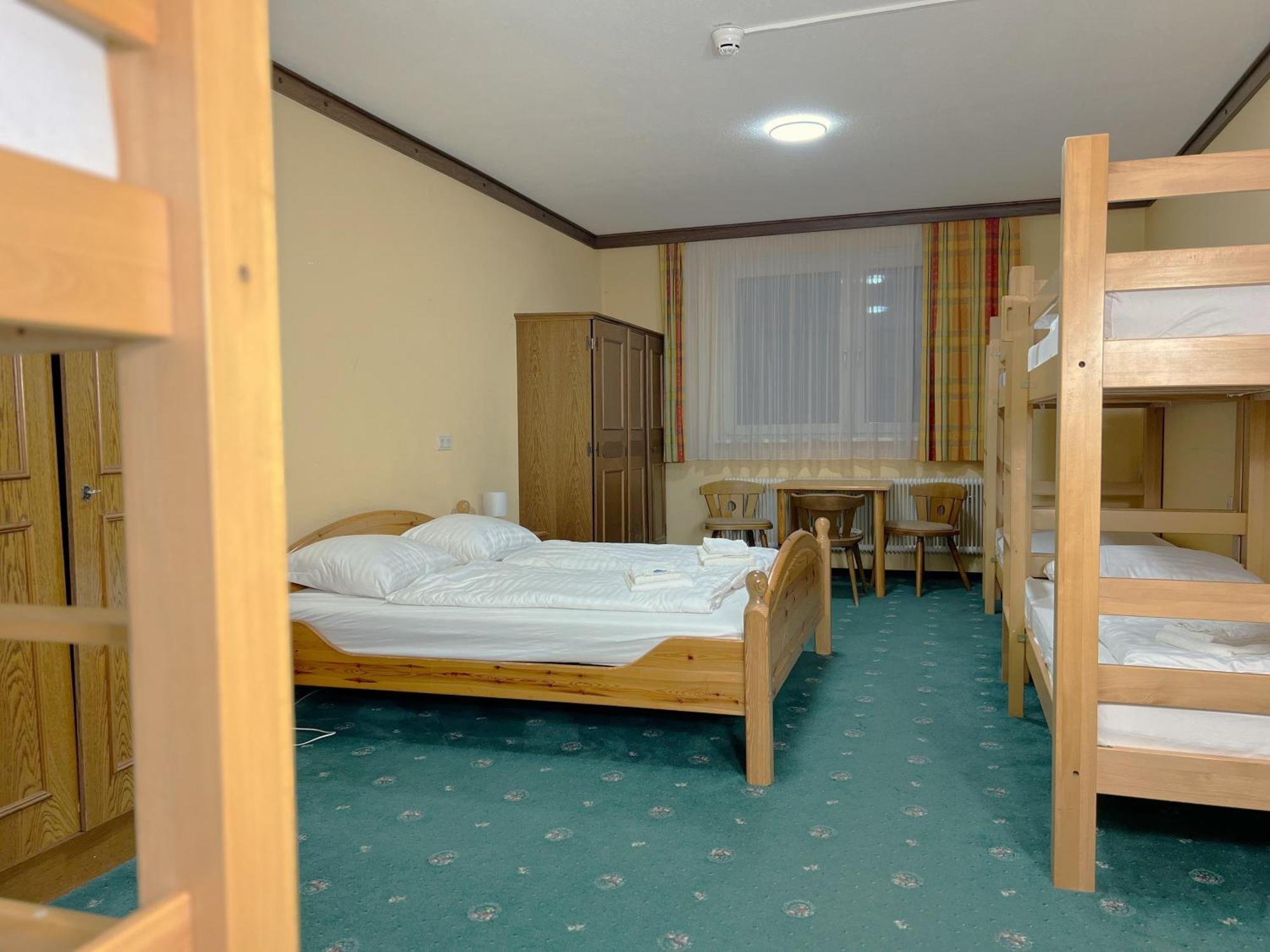 Mountain Hostel Ramsau am Dachstein Bagian luar foto